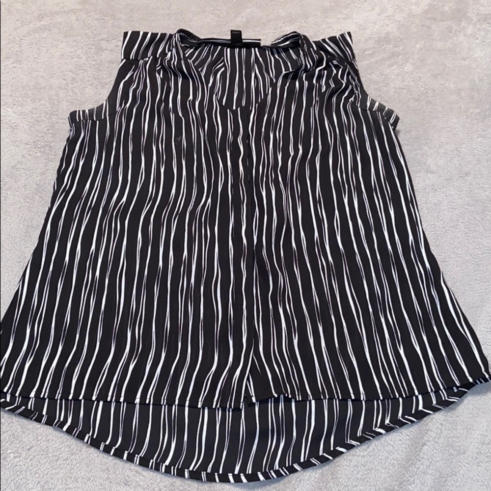 4/$10🎉Worthington blouse